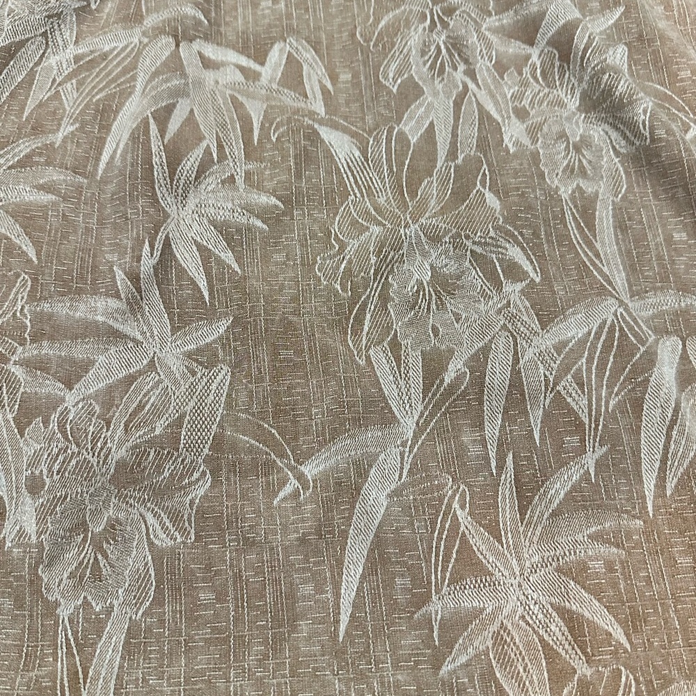 Beyond Paradise 100% Silk Button down - Picture 6 of 6